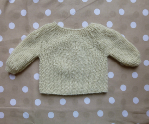 Tuto tricot gilet brassière bébé taille naissance 0-3 à 6 mois.. 
