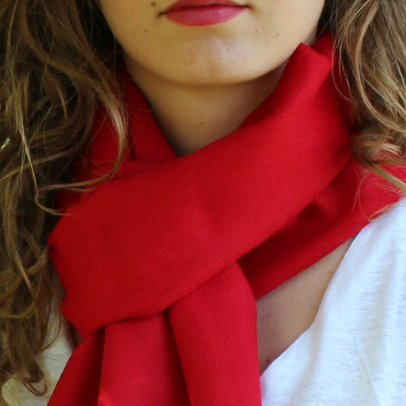 Foulard rouge lin laine alpaga - couleur et teinture naturelle
